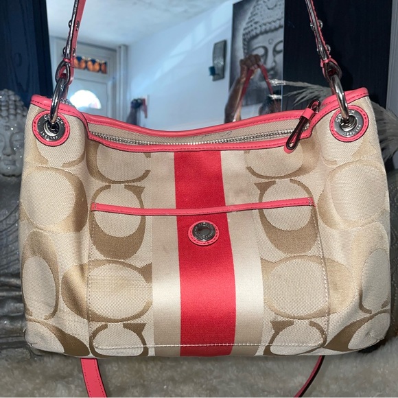 Coach Handbags - Coach handbag
